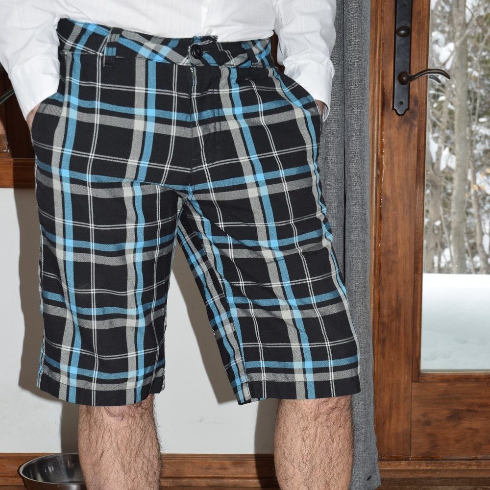 Blue plaid short